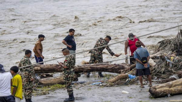 Nepal Flash Flood Death Toll Rises To 626 Nearly 2 500 Still Missing Nepal Flash Flood Death Toll Rises To 626 Nearly 2 500 Still Missing