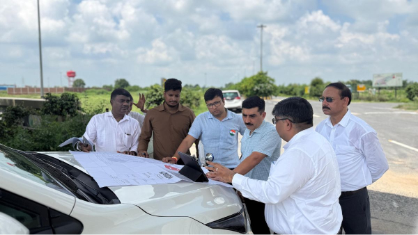 UPSIDA CEO Dr Balkar Singh Inspects Kannauj Perfume Park