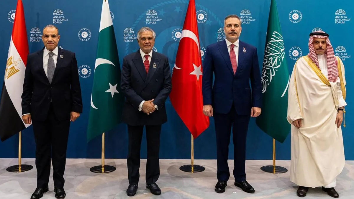 'Mecca Joint Defence Agreement': Egypt Likely To Join Turkey-Pakistan-Saudi Defence Pact - Oneindia News