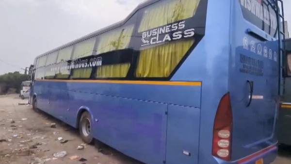 Delhi Bus Gang Rape Fingerprints Stained Clothes Found 63 000 Challans Pending What We Know