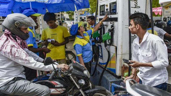 Govt Eyes Higher Ethanol Blending Through Flex-Fuel Vehicles PM Advisor