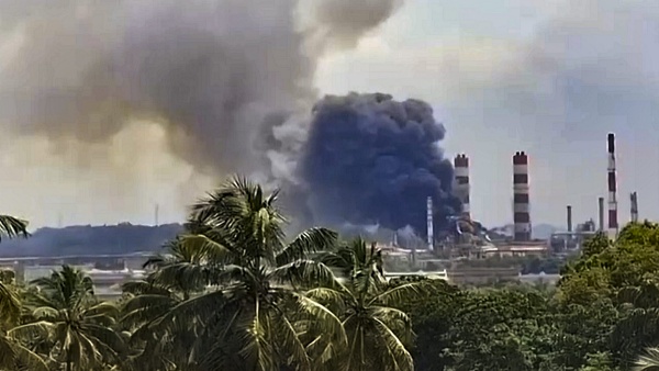 Blast at MRPL in Mangaluru Massive Explosion Shakes Jokatte 8 Injured Tremors Felt Miles Away