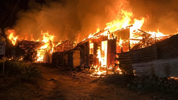 Naga Villagers Burnt in Manipur Naga Villagers Burnt in Manipur