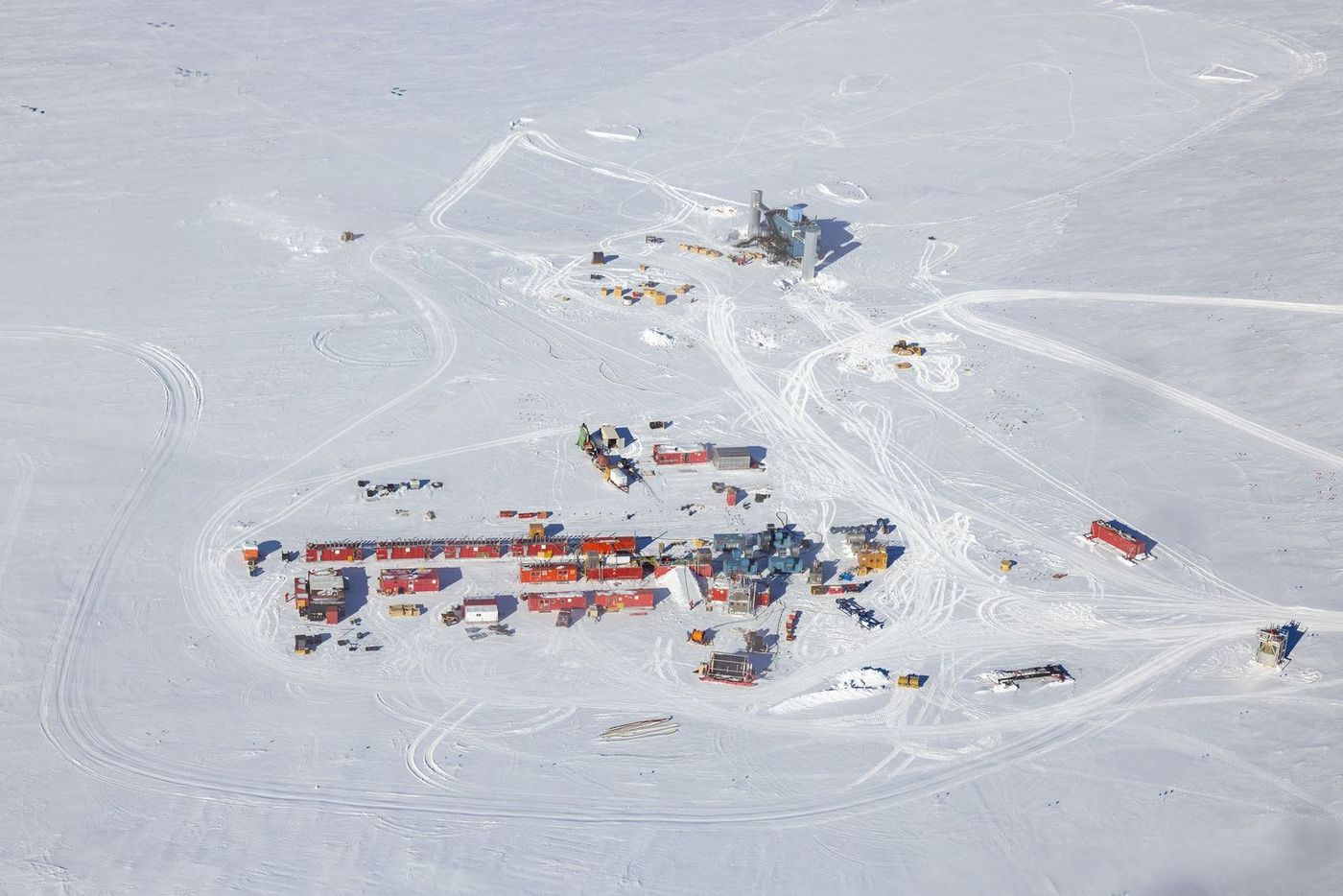 Aerial view of the IceCube site at the South Pole