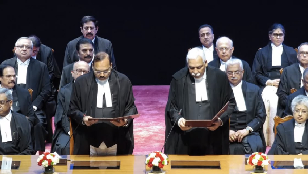 Justice Devendra Kumar Upadhyaya Taking Oath