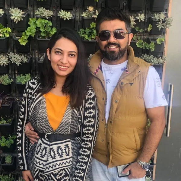 Pilot Smit Machchal s Wife Sonal