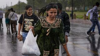 Delhi Rains Today: IMD Issues Red Alert as Monsoon Set to Arrive on July 3 or 4