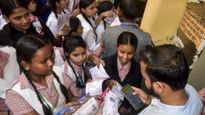 SSLC ವಿದ್ಯಾರ್ಥಿಗಳ ಗಮನಕ್ಕೆ: ಮಾರ್ಚ್ 18ಕ್ಕೆ ಪ್ರಥಮ ಭಾಷೆ ಕನ್ನಡ ಪರೀಕ್ಷೆ; ಪಾಸಾಗಲು ಈ ಪ್ರಮುಖ ಅಂಶಗಳನ್ನು ಗಮನಿಸಿ