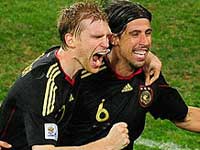 FIFA World Cup 2010 : Germany pip Uruguay to third place FIFA World Cup 2010 : Germany pip Uruguay to third place