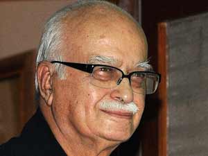 Advani's Bangalore meet : Ash on fire blown out Advani's Bangalore meet : Ash on fire blown out