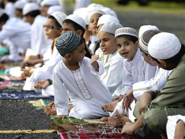 Pakistan President Asif Ali Zardari fulfills Rs 5 crore pledge to Ajmer Dargah Pakistan President Asif Ali Zardari fulfills Rs 5 crore pledge to Ajmer Dargah