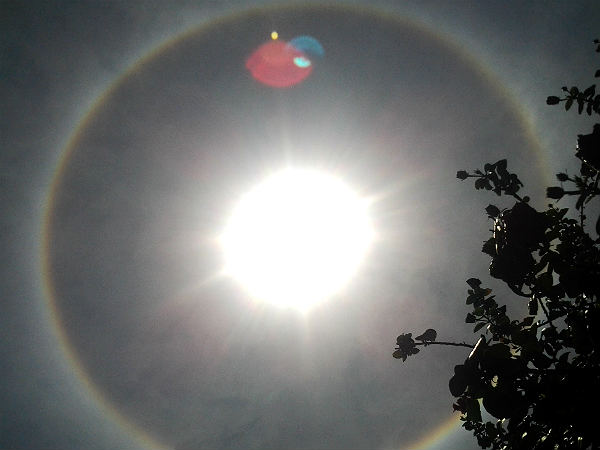  ಸ್ಪೇಸ್ ಶಿಪ್ಪಾ? ಏನೀ ಲೀಲೆ?