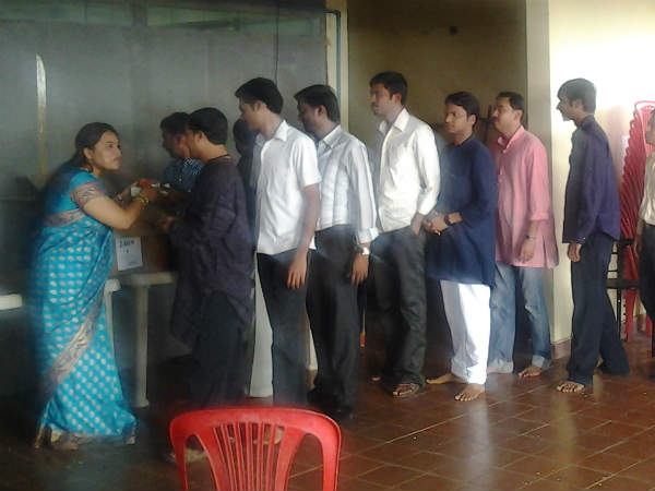 ನಿಮ್ಮ ಪರಿವಾರಕ್ಕೆ ನವರಾತ್ರಿ ಶುಭಾಶಯಗಳು