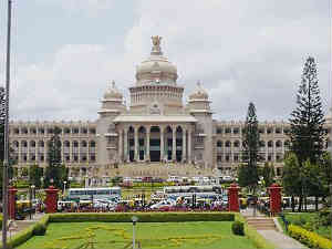 cauvery-protests-peaks-madegowda-ghereo-vidhana-soudha cauvery-protests-peaks-madegowda-ghereo-vidhana-soudha