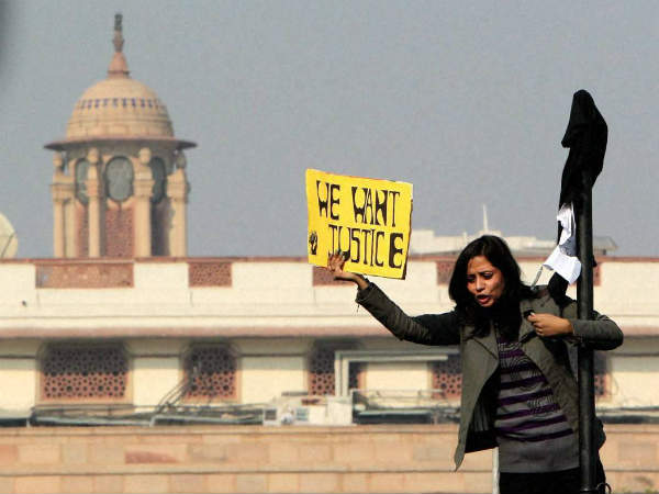 ಇಂಡಿಯಾ ಗೇಟ್ ಬಳಿ ಗಲಾಟೆಯೋ ಗಲಾಟೆ
