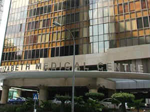 delhi-gangmolest-girl-flown-to-mount-elizabeth-hospital delhi-gangmolest-girl-flown-to-mount-elizabeth-hospital