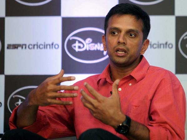 ಕುಸಿದು ಬಿದ್ದ ಕ್ರಿಕೆಟ್ ಗೋಡೆ