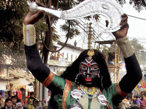 ದುರ್ಗೆಯೋ, ಚಾಮುಂಡಿಯೋ, ಕಾಳಿಮಾತೆಯೋ ದುರ್ಗೆಯೋ, ಚಾಮುಂಡಿಯೋ, ಕಾಳಿಮಾತೆಯೋ