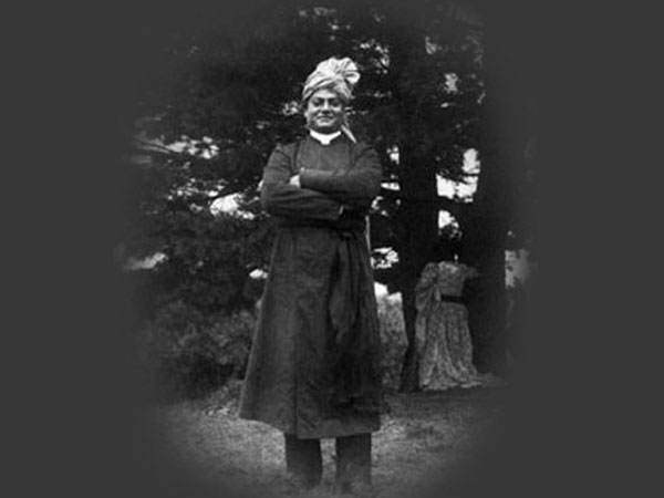 ವಿಶ್ವವೇ ಒಂದು ವ್ಯಾಯಾಮಶಾಲೆ