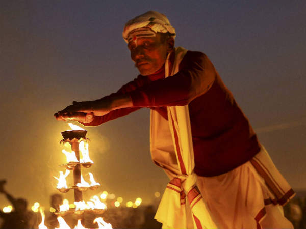 ಮಹಾ ಕುಂಭಮೇಳ ದೃಶ್ಯಾವಳಿ ಮಹಾ ಕುಂಭಮೇಳ ದೃಶ್ಯಾವಳಿ