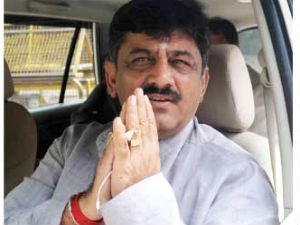 Illegal mining fight against DK Shivkumar Illegal mining fight against DK Shivkumar