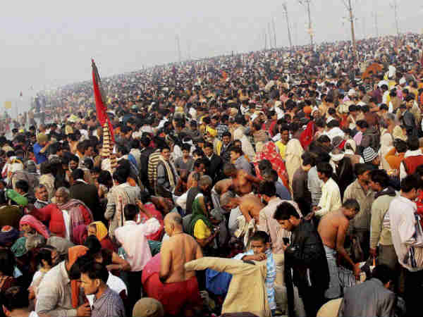 ಕುಂಭಮೇಳದಲ್ಲಿ ಮಿಂದು ಪಾಪ ಕಳೆದುಕೊಳ್ಳಿ ಕುಂಭಮೇಳದಲ್ಲಿ ಮಿಂದು ಪಾಪ ಕಳೆದುಕೊಳ್ಳಿ