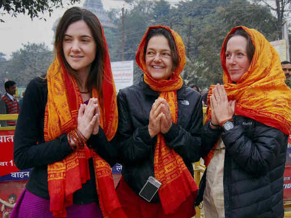 ಕುಂಭಮೇಳದಲ್ಲಿ ವಿದೇಶಿಯರು