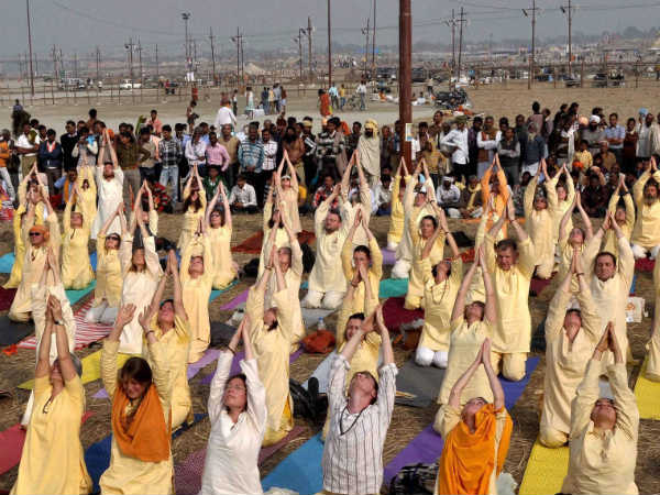 ಕುಂಭಮೇಳದಲ್ಲಿ ವಿದೇಶಿಯರು