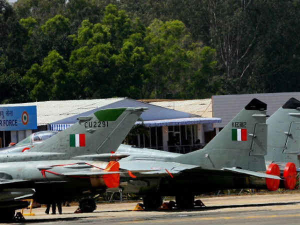 ವೈಮಾನಿಕ ಜಾತ್ರೆ ಮೊದಲ ನೋಟ