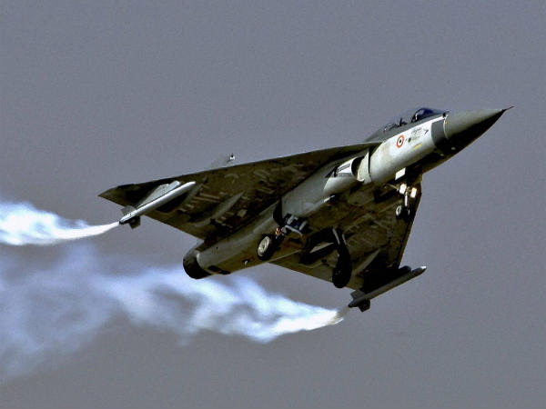 ವೈಮಾನಿಕ ಜಾತ್ರೆ ಮೊದಲ ನೋಟ