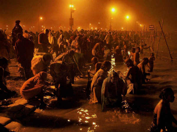 ಮೌನಿ ಅಮಾವಾಸ್ಯೆ ಪುಣ್ಯ ಸ್ನಾನ ಚಿತ್ರ