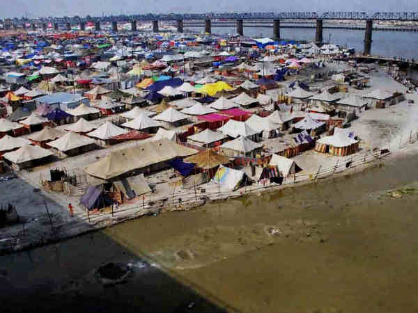 ಭಕ್ತರಿಗೆ ಭೀತಿ ಮೂಡಿಸಿದ ಮಳೆ