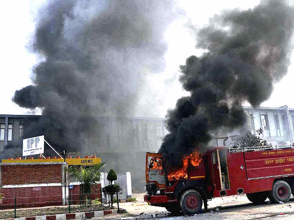 ಕಾರ್ಮಿಕರ ಮನದಲ್ಲಿನ ಅಗ್ನಿ ಶಮನ?