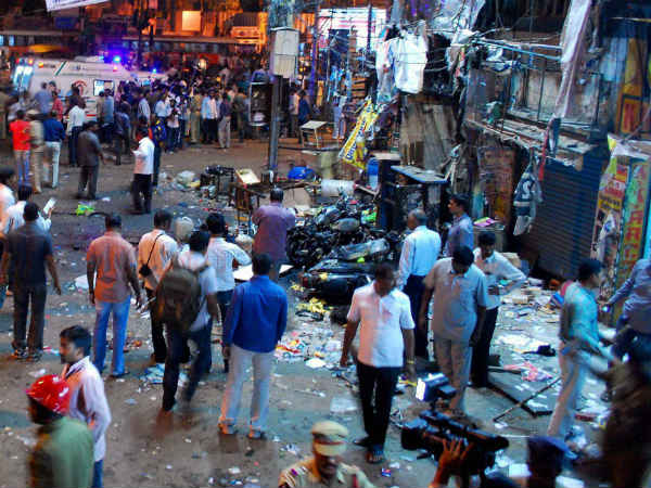 ದಿಕ್ಕಾಪಾಲಾಗಿ ಓಡಿದ ಜನರು