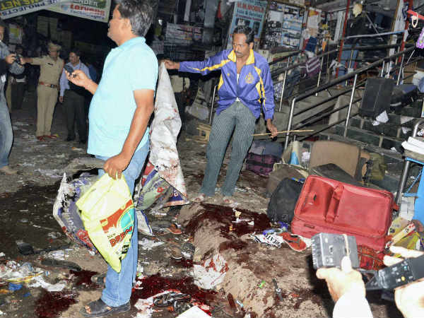 ಎಲ್ಲೆಲ್ಲೂ ರಕ್ತ, ಎಲ್ಲೆಲ್ಲೂ ಆಕ್ರಂದನ