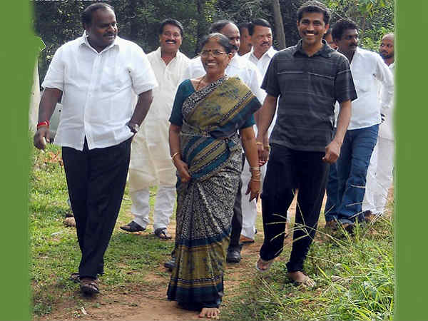 ಶಕ್ಕು ಅಕ್ಕ ಪಕ್ಕಾ