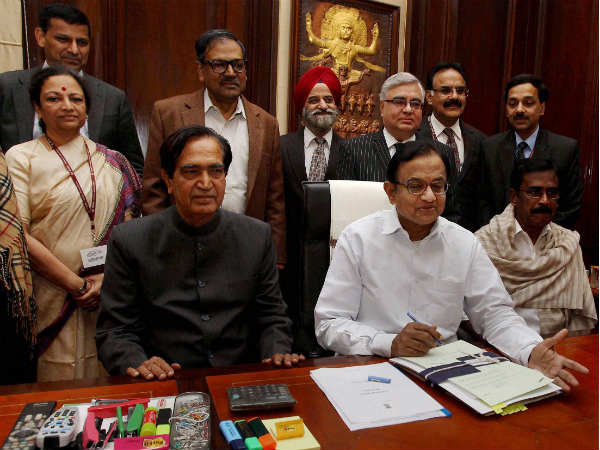 ತೆರಿಗೆ ಮುಕ್ತ ಮಿತಿ ಏರಿಕೆ ಇಲ್ಲ