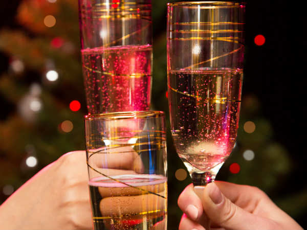 ಕಿಂಗ್ ಫಿಷರ್ ಕುಡಿಯುವುದೇ ಒಳ್ಳೆಯದು ಕಿಂಗ್ ಫಿಷರ್ ಕುಡಿಯುವುದೇ ಒಳ್ಳೆಯದು