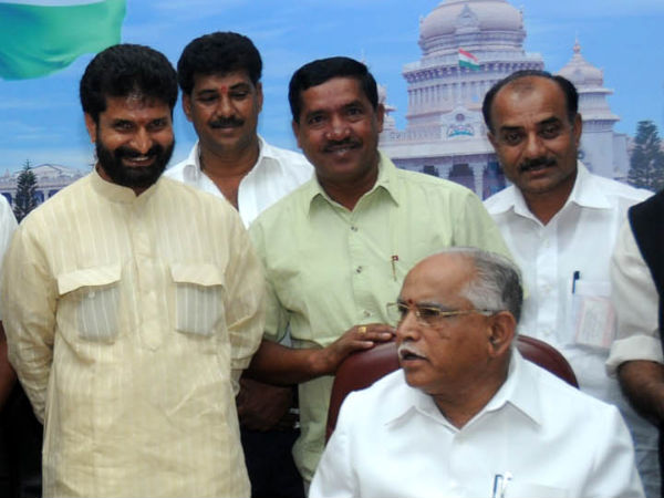 ಆಂತರಿಕ ಕಲಹವೇ ಸೋಲಿಗೆ ಕಾರಣ