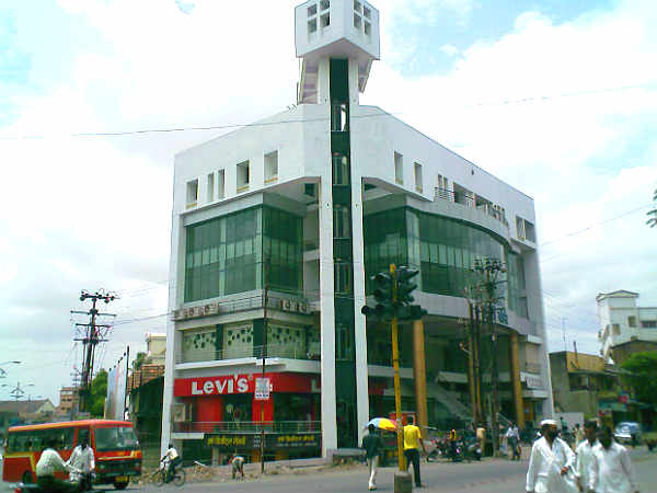 ಸೊಲ್ಲಾಪುರದಲ್ಲಿ ಅತಿ ಹೆಚ್ಚು ದುಬಾರಿ