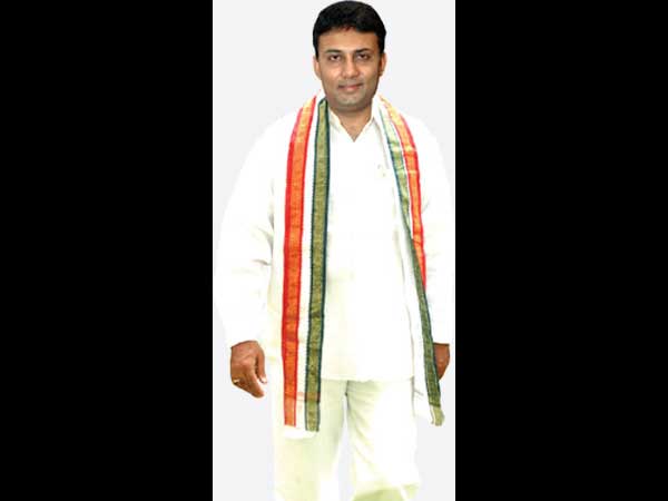 ದಿನೇಶ್ ಗುಂಡೂರಾವ್