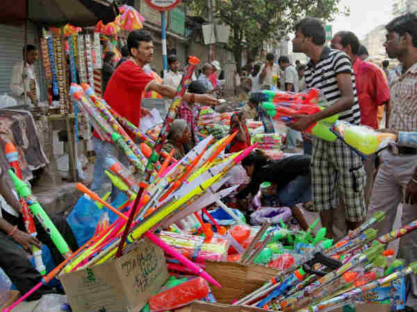 ಹೋಳಿ ಸಂಭ್ರಮದ ಆಚರಣೆ ಚಿತ್ರಗಳು
