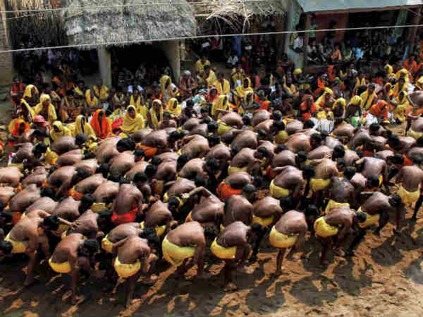 ಗಂಜಾಂನಲ್ಲಿ ಭಕ್ತರ ಸೇವೆ
