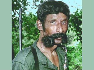 sc-rejects-review-petition-noose-tightens-for-veerappan sc-rejects-review-petition-noose-tightens-for-veerappan