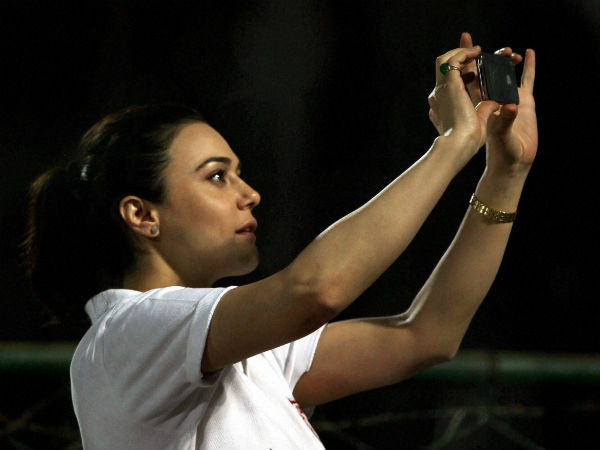 ಇತ್ತೀಚಿನ ಚಿತ್ರಗಳಲ್ಲಿ ಸುದ್ದಿಗಳು ಇತ್ತೀಚಿನ ಚಿತ್ರಗಳಲ್ಲಿ ಸುದ್ದಿಗಳು