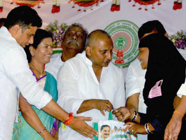 ಚಿತ್ರಗಳಲ್ಲಿ ಇಂದಿನ ಸುದ್ದಿ ವಿಶೇಷ