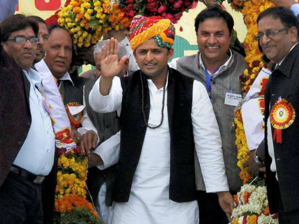 ಬೆಂಗಳೂರು- ಮೈಸೂರು ರೋಡ್ ಶೋ