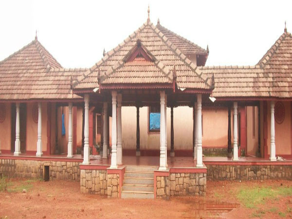 ಬಿಲ್ಲುವಿದ್ಯೆಯಲ್ಲಿ ಪಾರಂಗತರಾದ ಕೋಟಿ ಚೆನ್ನಯ್ಯ