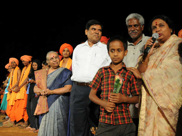 ಸಚಿವೆ ಉಮಾಶ್ರೀ