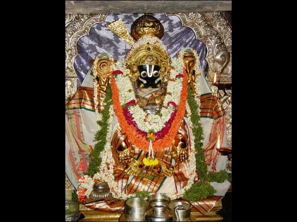 ದೇವರ ಆಭರಣ ಮಾಯ